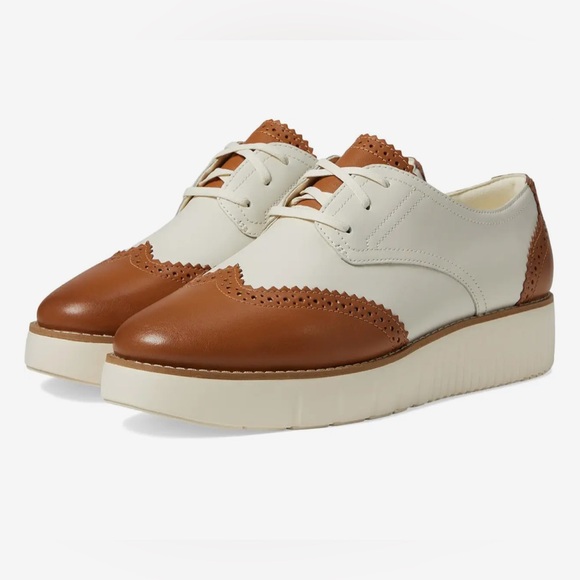 Cole Haan Cream/Brown leather women’s Oxford. Pre-Owned Condition-Excellent. 8.5 - Picture 1 of 6